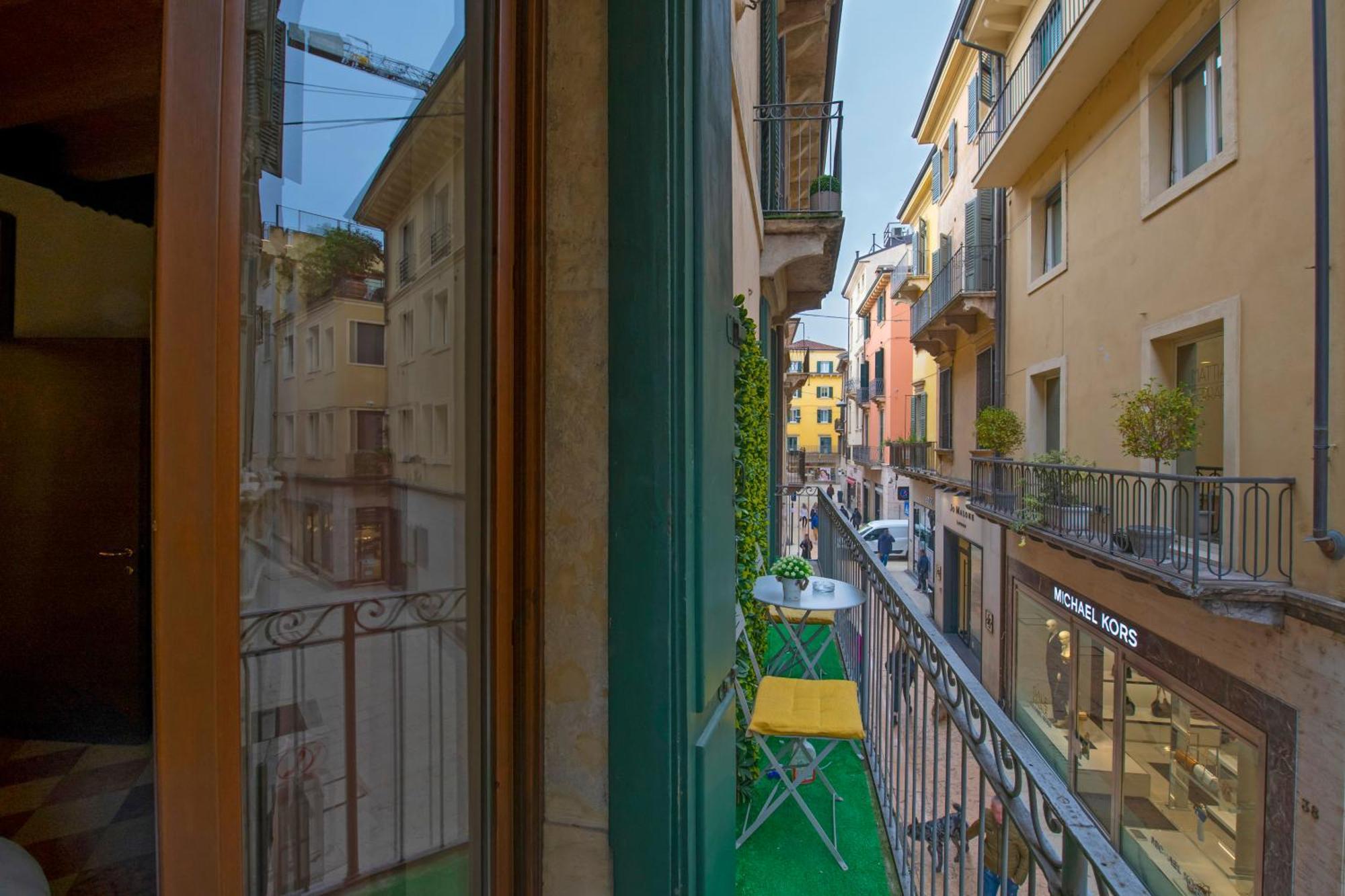 Palace Mazzini Center Apartment